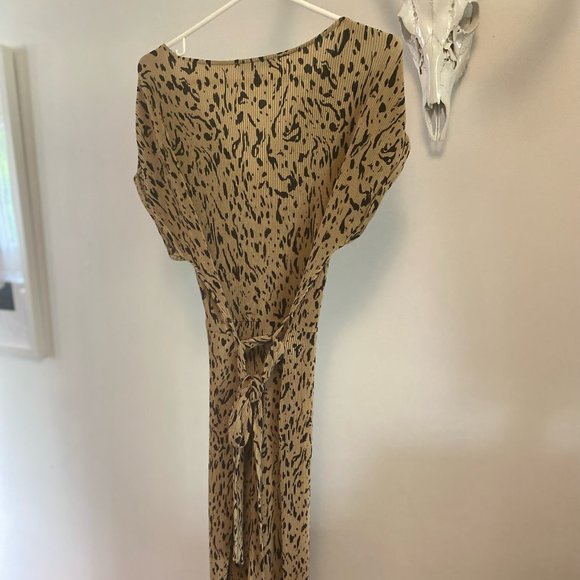 Garcia Leopard Print Dress - Picture 2 of 4